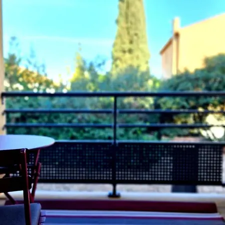 Ravissant T3 Climatise 6 Personnes Appartement *