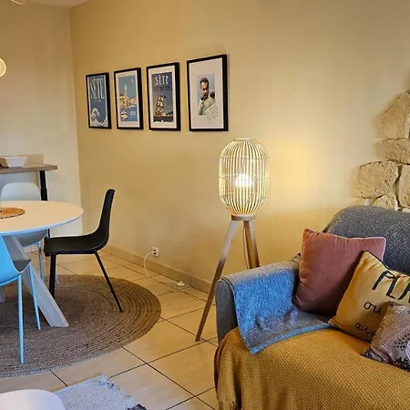 Ravissant T3 Climatise 6 Personnes Appartement